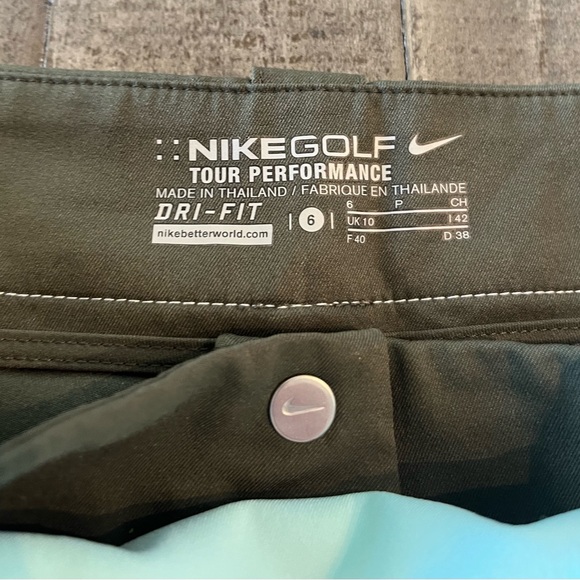 Nike 2 in1 short/skirt size 6 - Picture 8 of 9